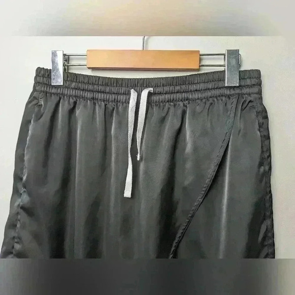 ADIDAS asymmetrical Black Glossy skirt Size medium in great used condition! - Picture 5 of 13